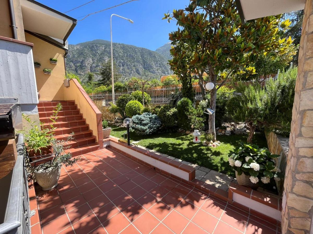 Vila La Casa Di Panfilo Sulmona Exteriér fotografie
