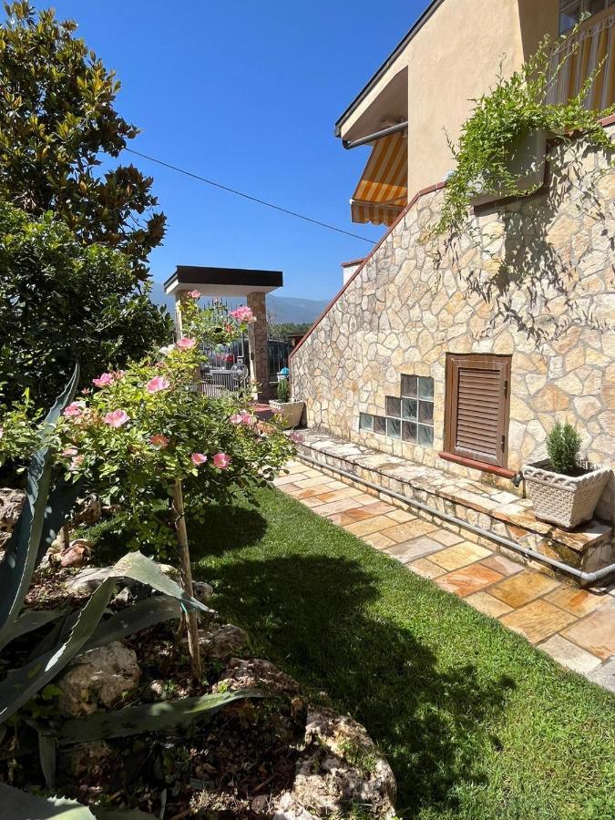 Vila La Casa Di Panfilo Sulmona Exteriér fotografie